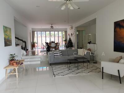 For Sale - Linden Drive/ Oriole