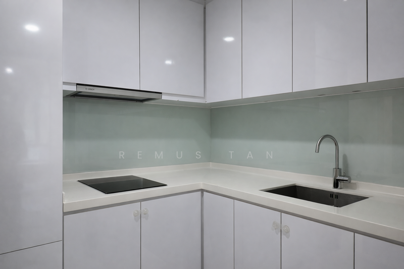 Everitt Edge Condominium For Sale at S$ 748,000 | PropertyGuru Singapore - Kitchenette