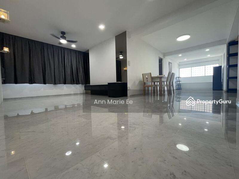 Living Hall & Dining Area