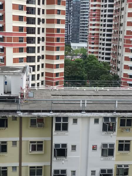 69 Redhill Close, , Room Rental, 110 sqft, HDB Flat For Rent, by Roland Han, 60132315 - Exterior - PropertyGuru.com.sg