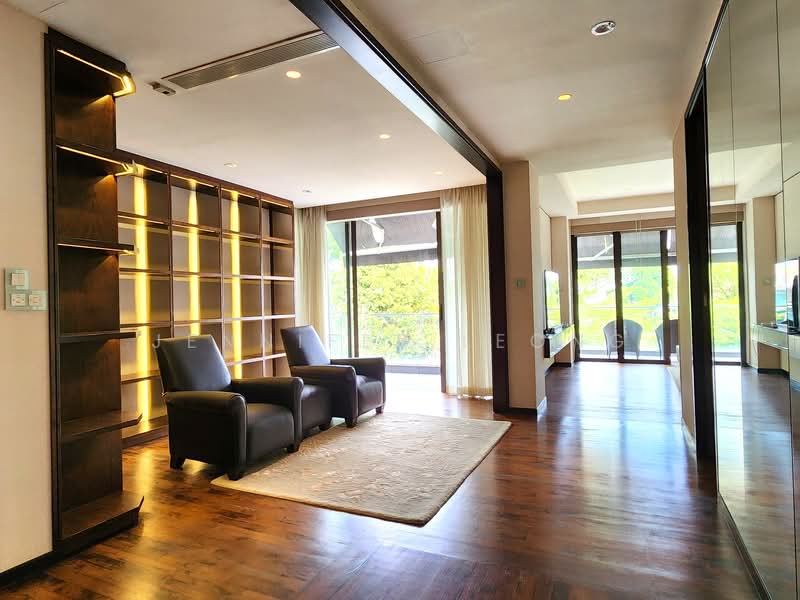 Paradise Island Bungalow House For Sale at S$ 11,988,000 | PropertyGuru Singapore - Living Room