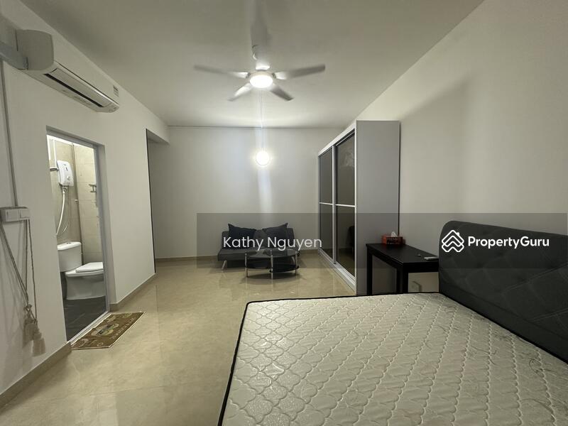 Studio Unit R1