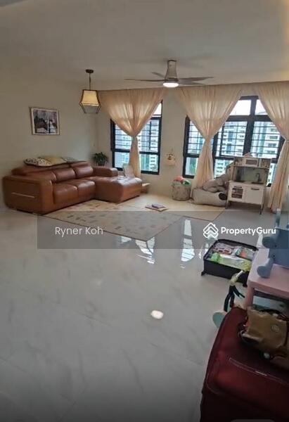 For Sale - 818C Choa Chu Kang Avenue 1