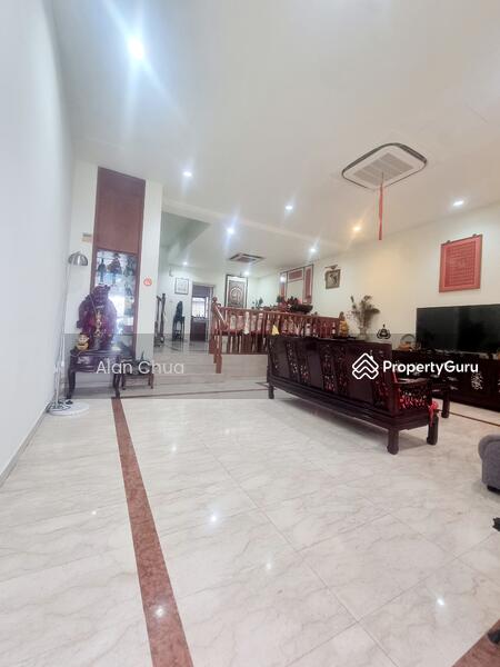For Sale - Hong lee place