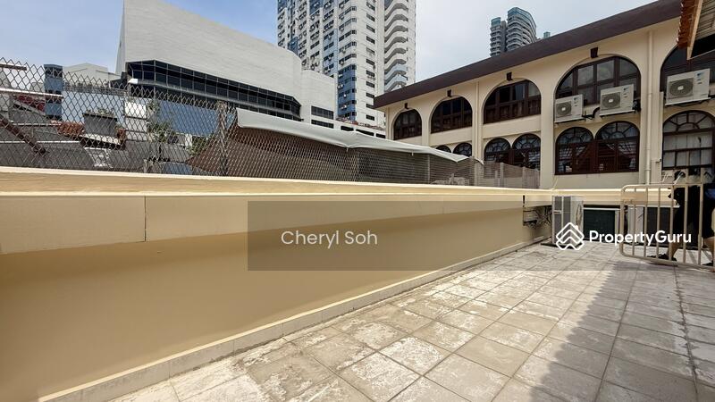 2nd Floor - Outdoor Area
