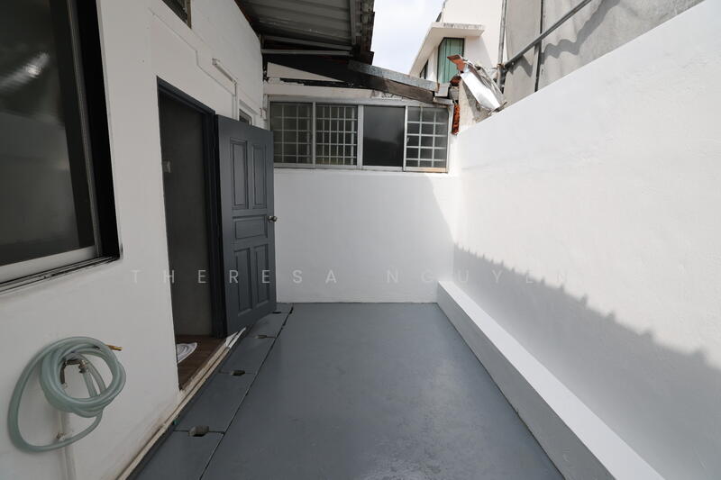 Open to sky Backyard 