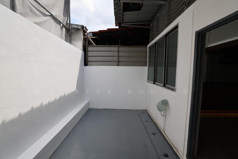 Open to sky Backyard 