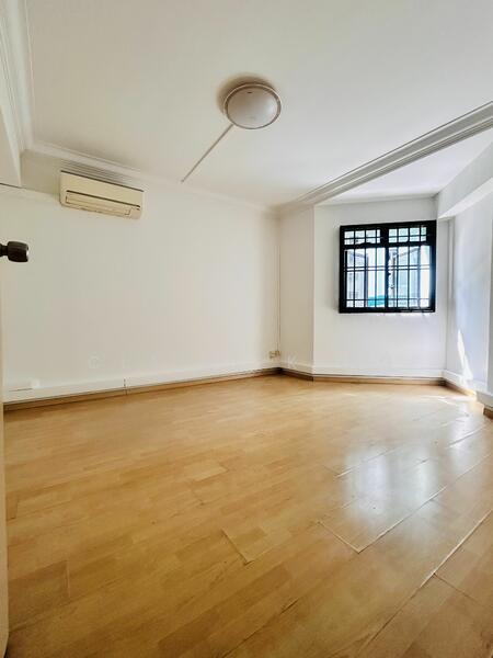 For Sale - 244 Compassvale Road