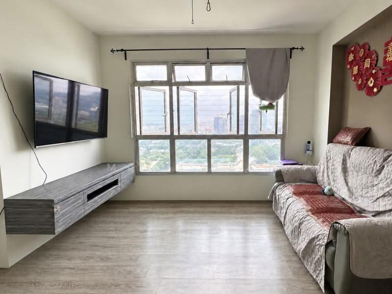 20 Teban Gardens Road, 20 Teban Gardens Road, Boon Lay / Jurong / Tuas, 2 Bedrooms, 775 sqft, HDB Flat For Sale, by Mabel Heah, 60132804 - Living Room - PropertyGuru.com.sg