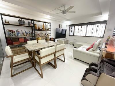 For Sale - 462 Hougang Avenue 10