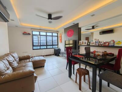 For Sale - 490 Admiralty Link