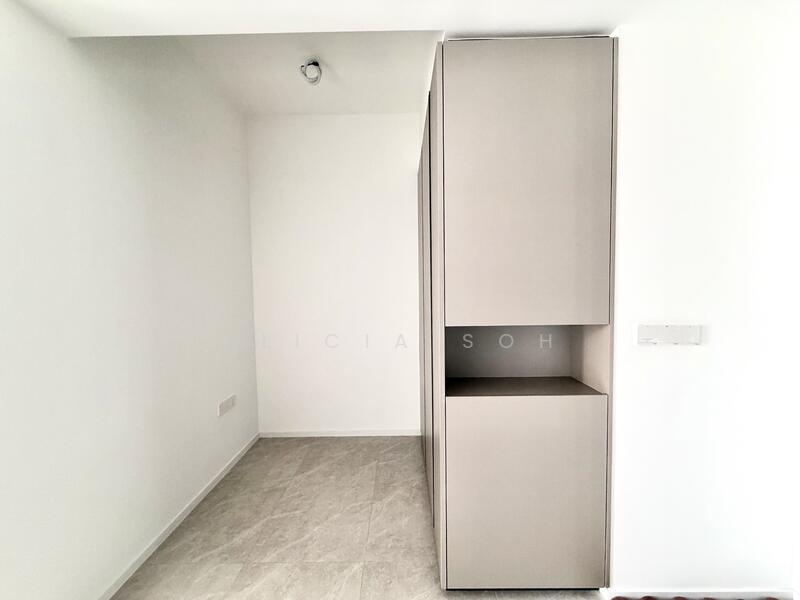 For Sale - Piccadilly Grand