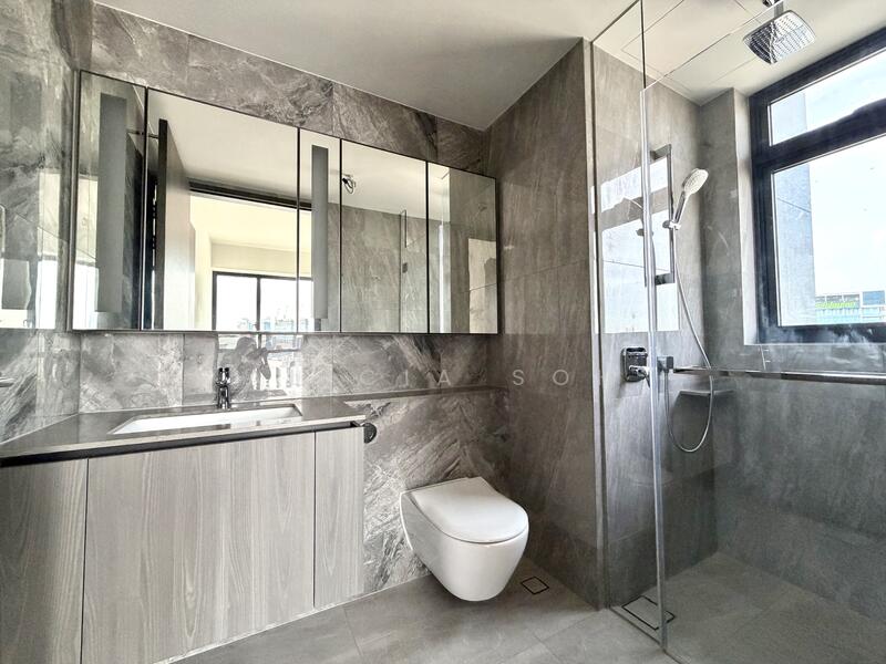 For Sale - Piccadilly Grand