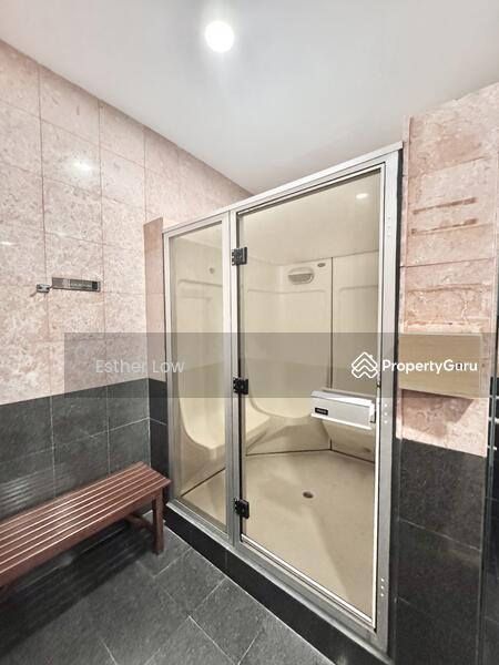 Steam room 