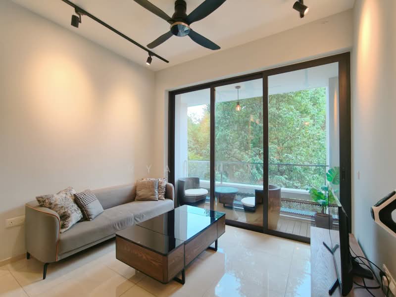 D'Nest, 131 Pasir Ris Grove, 2 Bedrooms, 764 sqft, Condominium For Sale, by Ryan Lim, 60133166 - Living Room - PropertyGuru.com.sg