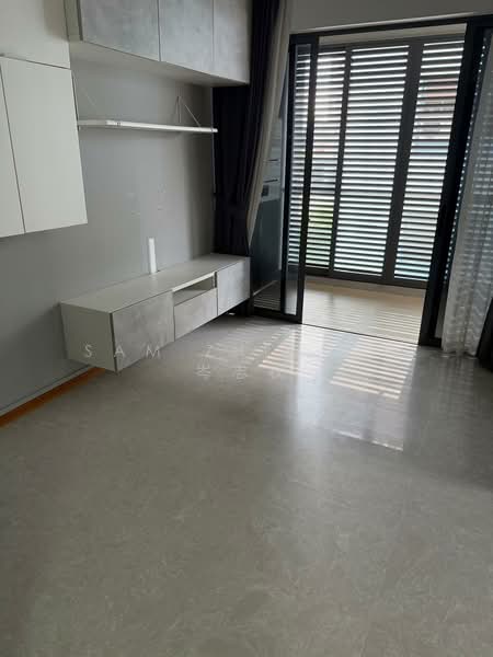 Laurel Tree, 42 Hillview Terrace, 1 Bedroom, 463 sqft, Condominium For Sale, by Sam Zhiquan 岑志权, 60133364 - Living Room - PropertyGuru.com.sg
