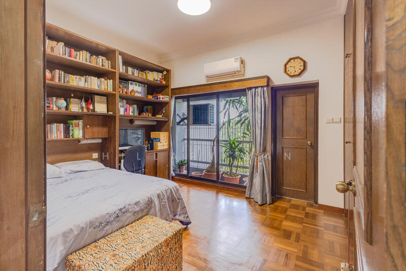 Bedroom 2 w. En-Suite