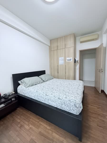 Varsity Park Condominium Condominium For Sale at S$ 2,300,000 | PropertyGuru Singapore - Common Room 1 view 2