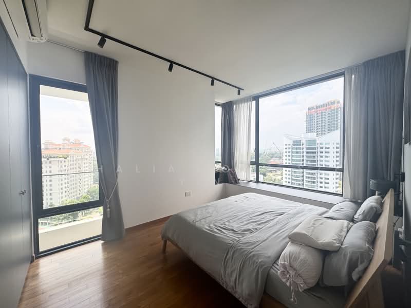 The Trizon, 8 Ridgewood Close, 2 Bedrooms, 1,044 sqft, Condominium For Sale, by Athalia Soon Sze Yin, 60133503 - Bedroom - PropertyGuru.com.sg