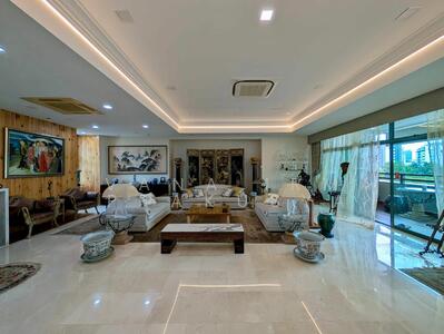 For Sale - 90 Holland Road