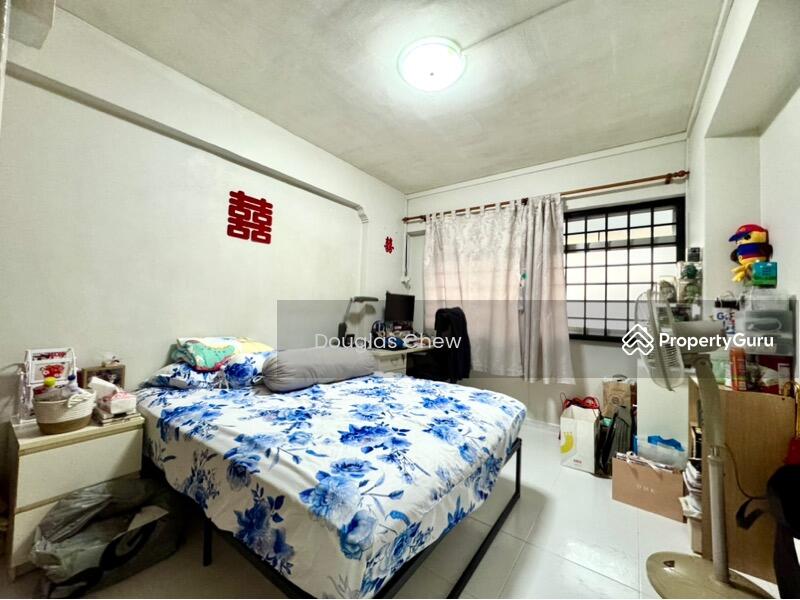 For Sale - 854 Jurong West Street 81