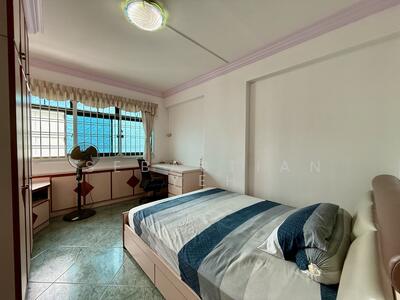 For Rent - 608 Woodlands Ring Road