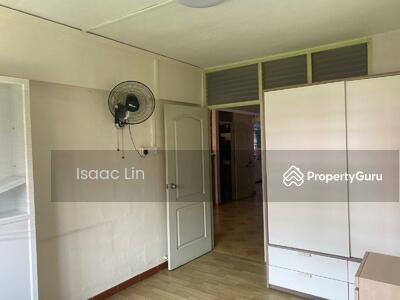 For Rent - 302 Ang Mo Kio Avenue 3
