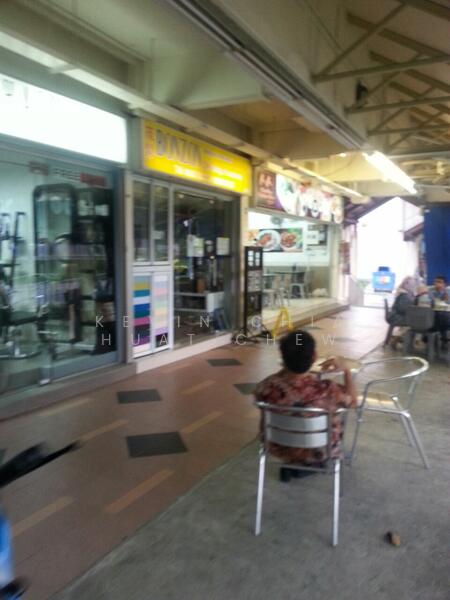 338 Ang Mo Kio Avenue 1, 338 Ang Mo Kio Avenue 1, 700 sqft, Shop / Shophouse For Rent, by Kevin Chia Huat Chew, 60133712 - CommercialGuru.com.sg