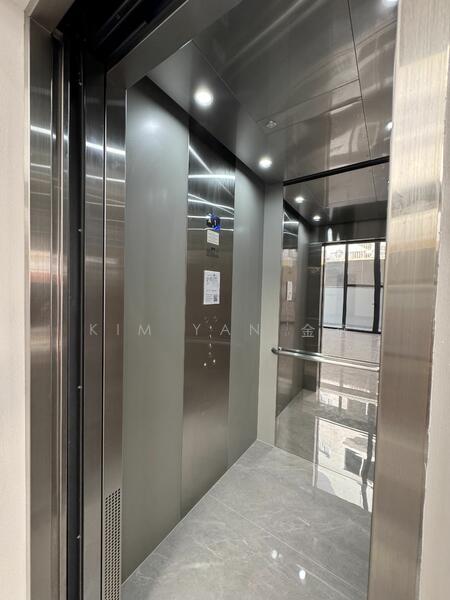 For Sale - Brand New & Giant Semi-D, 4 levels with lift, 7 Bedrooms ensuite, huge for multi-generations