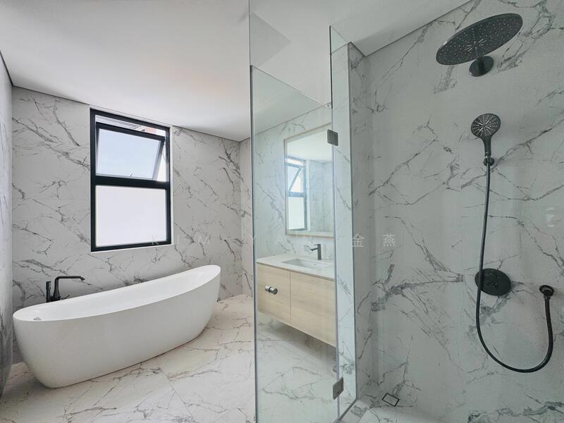 For Sale - Brand New & Giant Semi-D, 4 levels with lift, 7 Bedrooms ensuite, huge for multi-generations