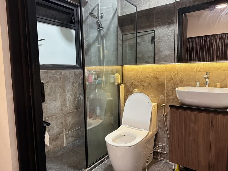 115C Alkaff Crescent, 115C Alkaff Crescent, 2 Bedrooms, 732 sqft, HDB Flat For Sale, by Jowell Fung, 60133716 - Bathroom - PropertyGuru.com.sg