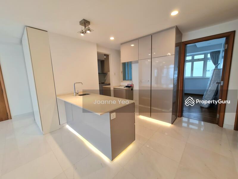 Dry Kitchen