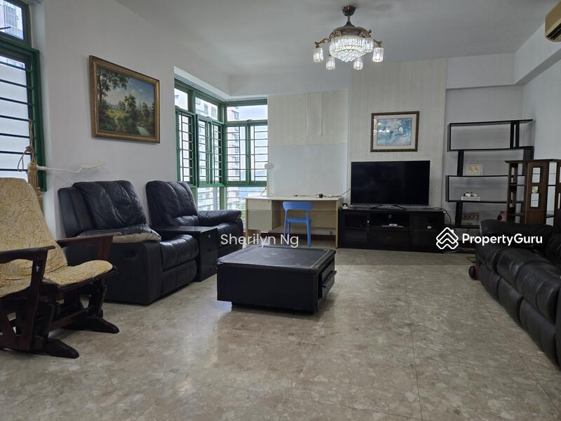 Spacious Living Room