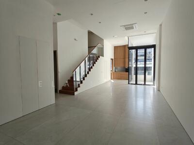 For Sale - Opera Estate