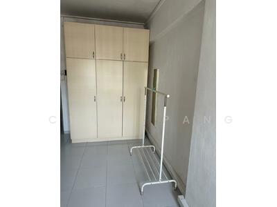 For Rent - 301 Tampines Street 32