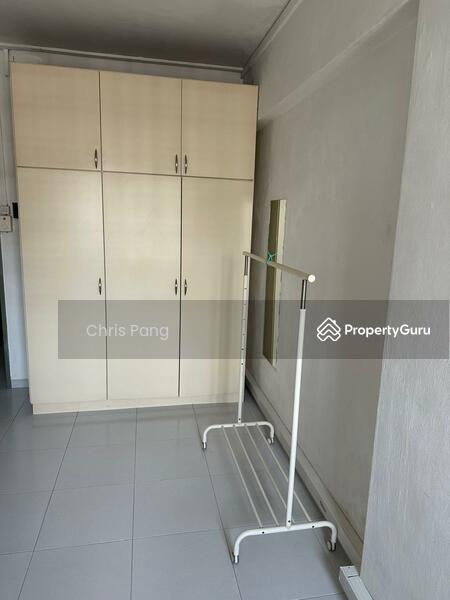 For Rent - 301 Tampines Street 32