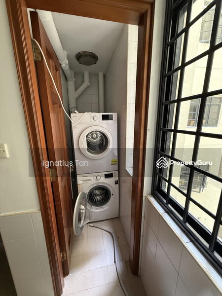 WC/Laundry Room
