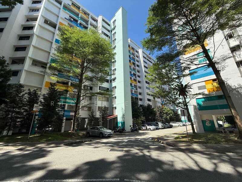 For Sale - 322 Jurong East Street 31