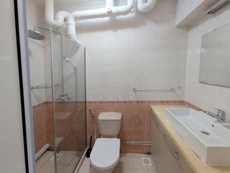 816 Jellicoe Road, 816 Jellicoe Road, Farrer Park / Serangoon Rd, 3 Bedrooms, 1,184 sqft, HDB Flat For Rent, by Steve Phua, 60134398 - Bathroom - PropertyGuru.com.sg