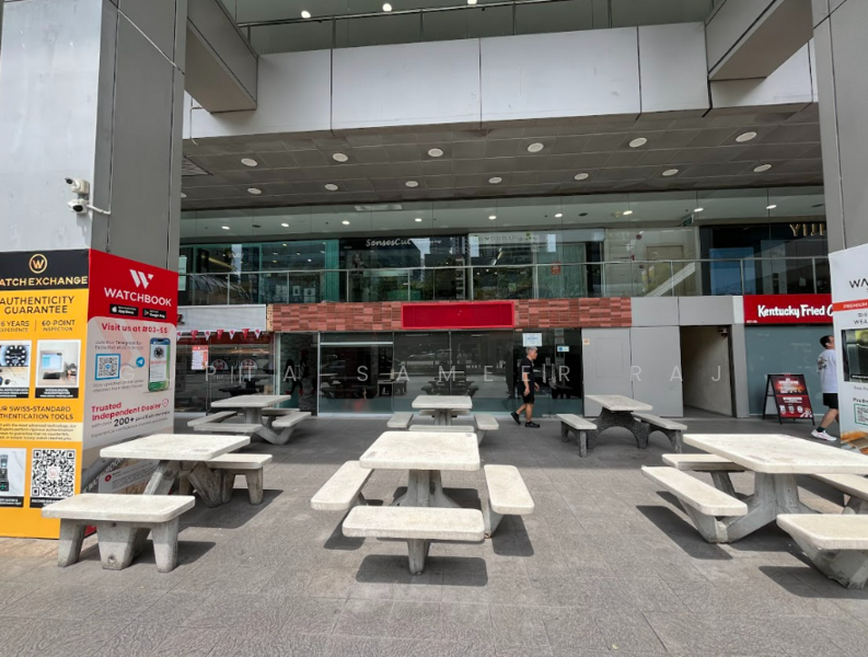 Far East Plaza, 14 Scotts Road, 2,454 sqft, Other Retail For Rent, by Gupta Sameer Raj, 60134440 - Exterior - CommercialGuru.com.sg