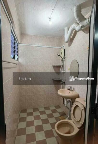 For Rent - 630 Hougang Avenue 8