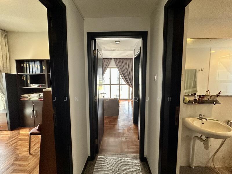 For Rent - The Bayshore