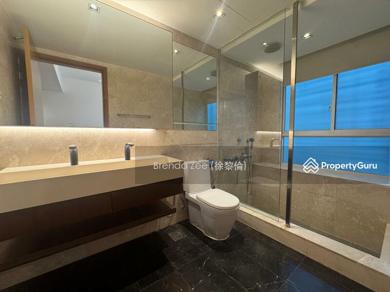 For Sale, resort-style cluster house in Sunrise Terrace