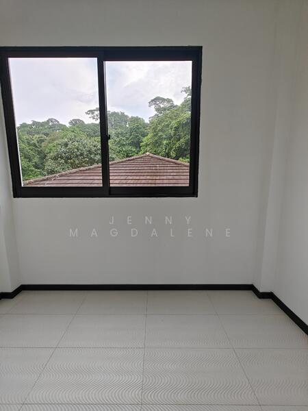 2-floors of 5BR for rent, walk to Hillview MRT & Nature Park!, , 5 Bedrooms, 1,500 sqft, Walk-up Apartment For Rent, by Jenny Magdalene, 60134678 - Helper's room  - PropertyGuru.com.sg