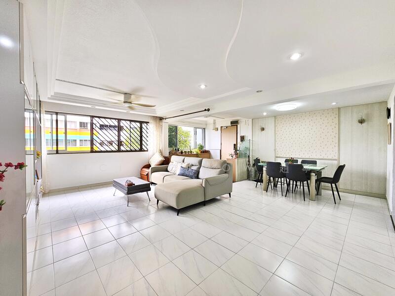 For Sale - 455 Tampines Street 42