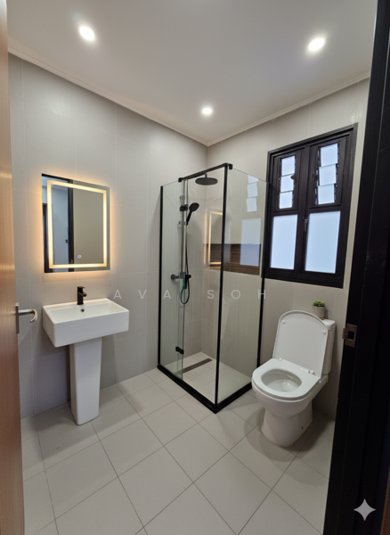 For Sale - 605B Tampines Street 61