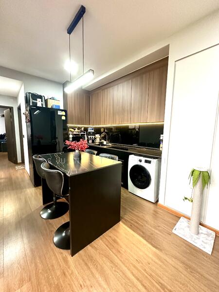 Pristine Condition Kitchen 