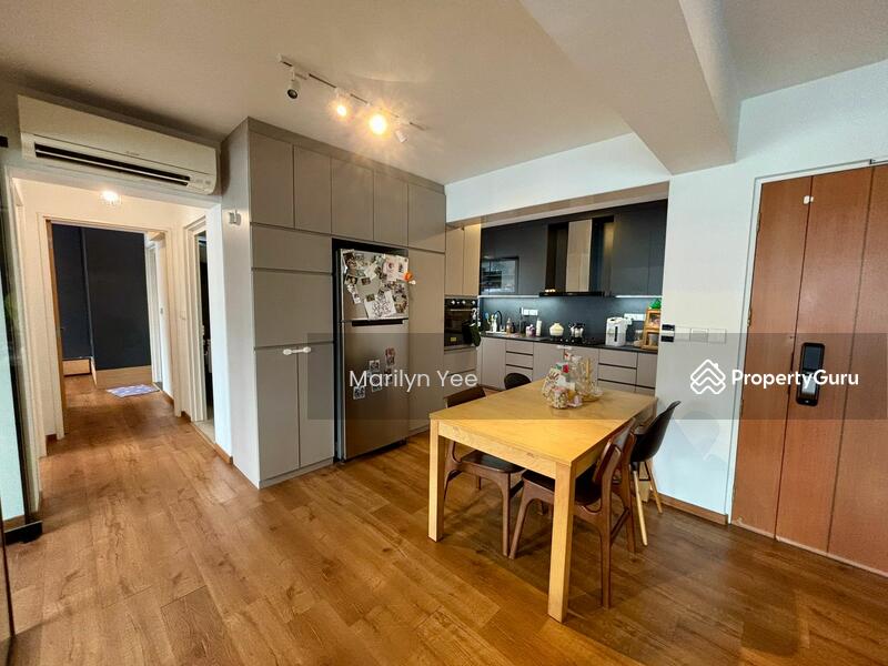 Entrance into dining and living