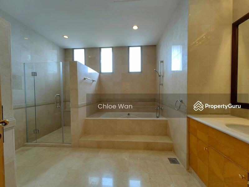 Level 2 Master Bathroom