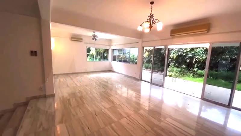 Bukit Timah 2-Sty Bungalow MGS Within 1 km, Jalan Kampong Chantek Binjai Park Swiss Club Road, Clementi Park / Upper Bukit Timah, 5 Bedrooms, 5,000 sqft, Detached House For Sale, by Jennifer Leong, 60134947 - Living Room - PropertyGuru.com.sg